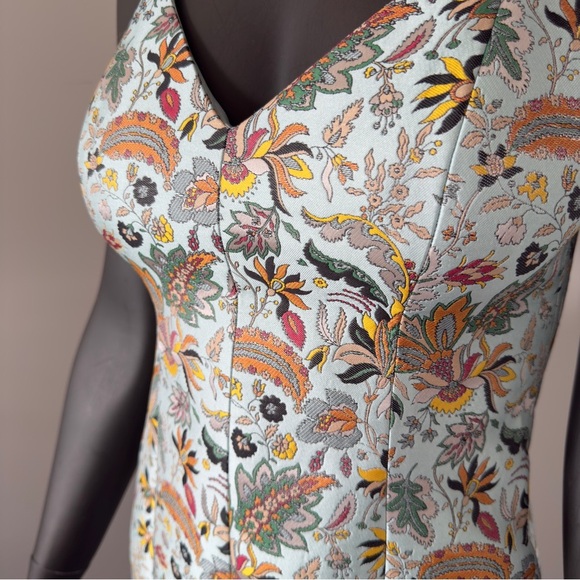 Alice + Olivia Tayla Embroidered Mini Dress Light Fantasy Waterfall Size 2 - Picture 4 of 8